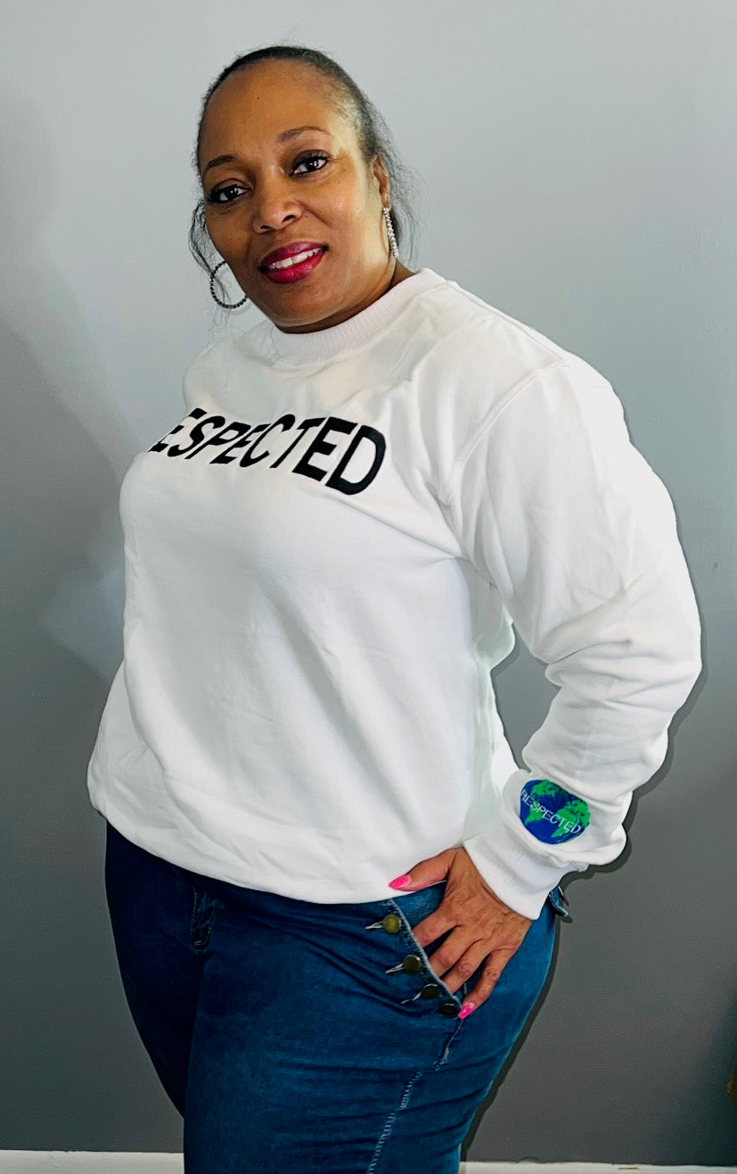 DRE Respected Crew Neck Sweater  (White)